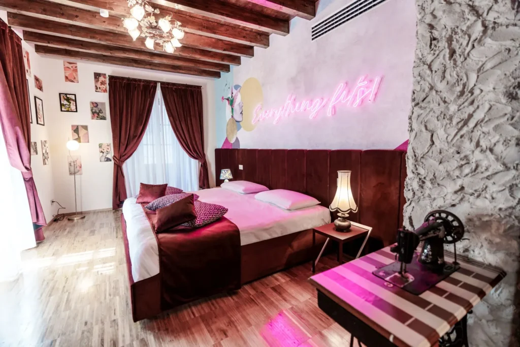 Como_Suites_Suite-2_016-1.webp